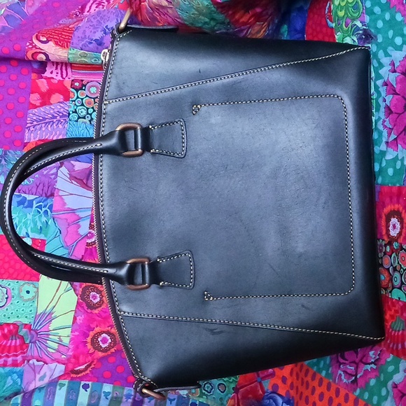 Gorgeous Black Leather Naomi Satchel - Picture 2 of 11